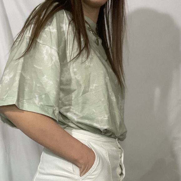 Bleached Green Top - Picture 7 of 7